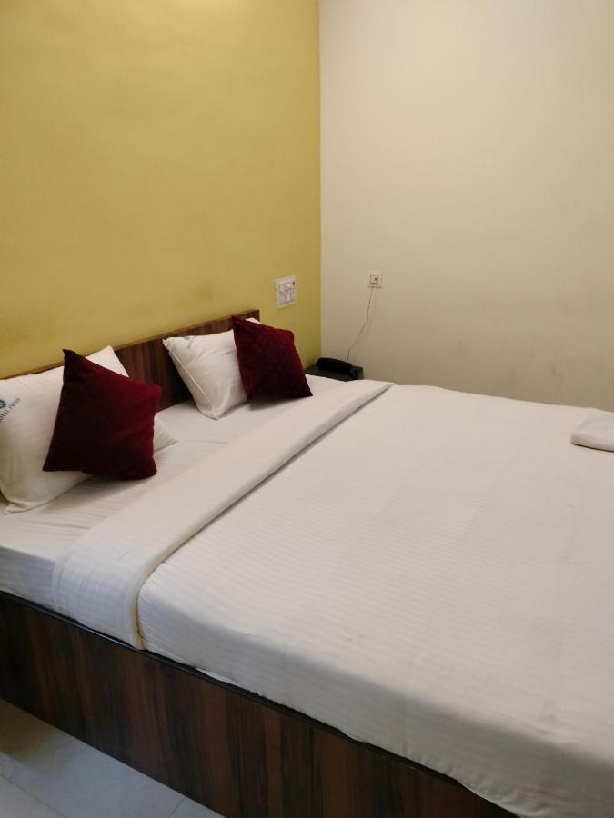 PPH Living Royal Pride Bed & Breakfast Madurai Bagian luar foto